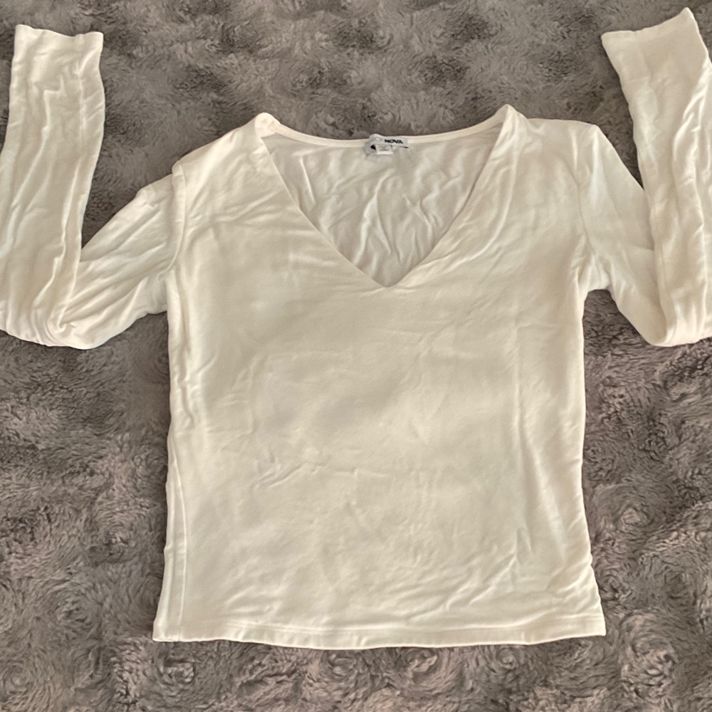 Fashion Nova White V-Neck Long Sleeve Top